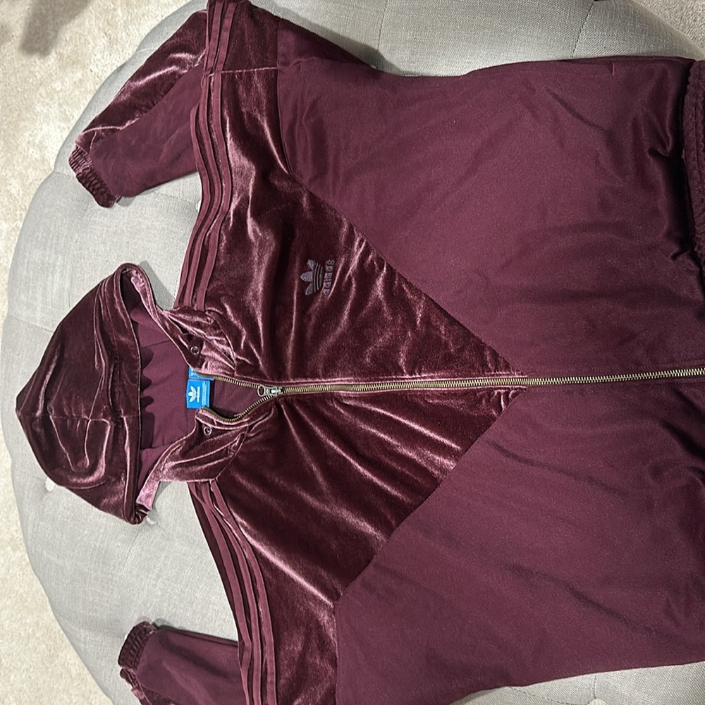 Adidas jacket - Picture 3 of 7